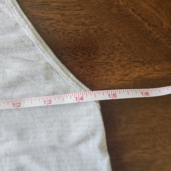 Lululemon thin tank top - Picture 7 of 11